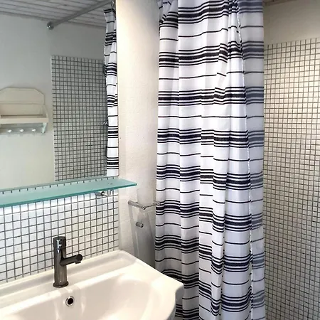 Semesterbostad 6 Person In
